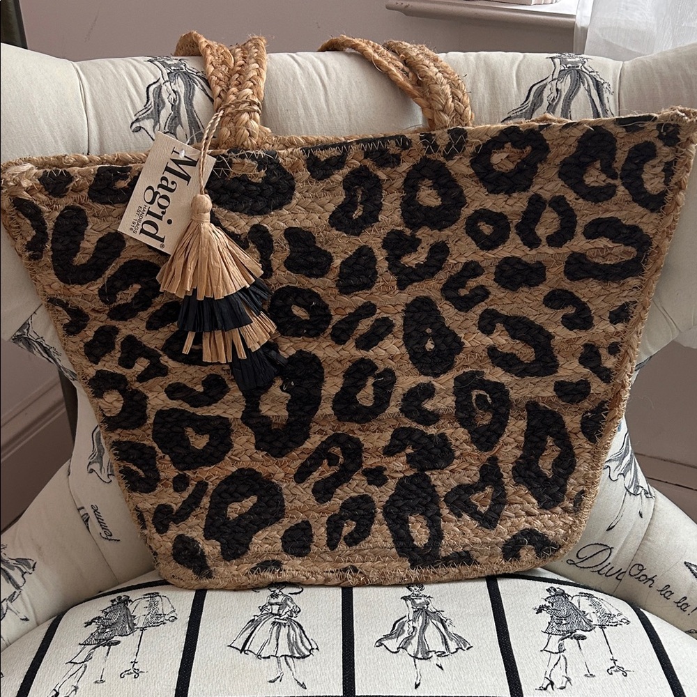 Magid Animal Print Tote Bag - Brown and Black Brand New and ready vacation!!!!